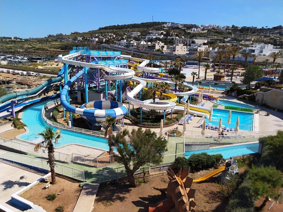 Seaside Oasis Your Own Private Getaway In St Julians Saint Julian's Екстериор снимка